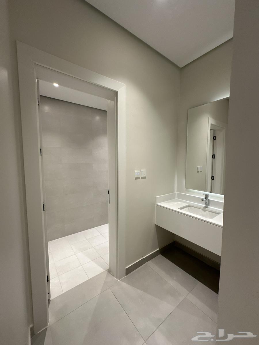 3 bedroom apartment in Al Bahr 3