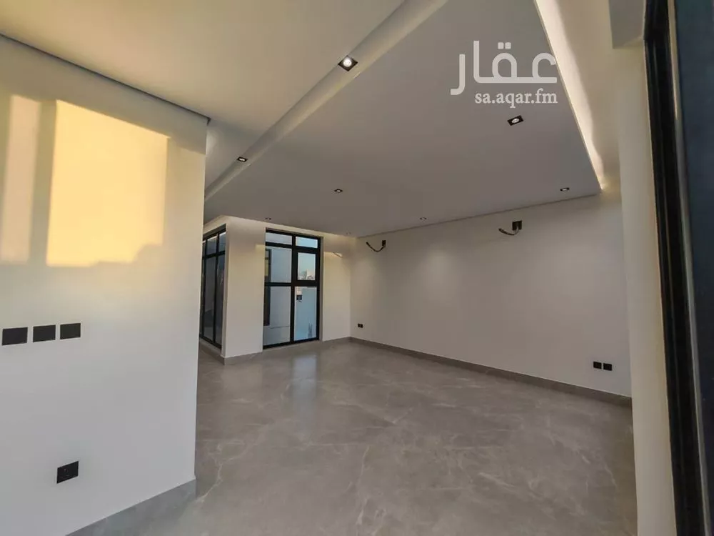 فيلا 5 غرف في الياسمين 14