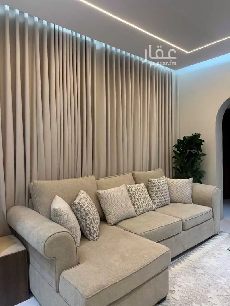 2 bedroom apartment in Sikkat Al Hadeed 4