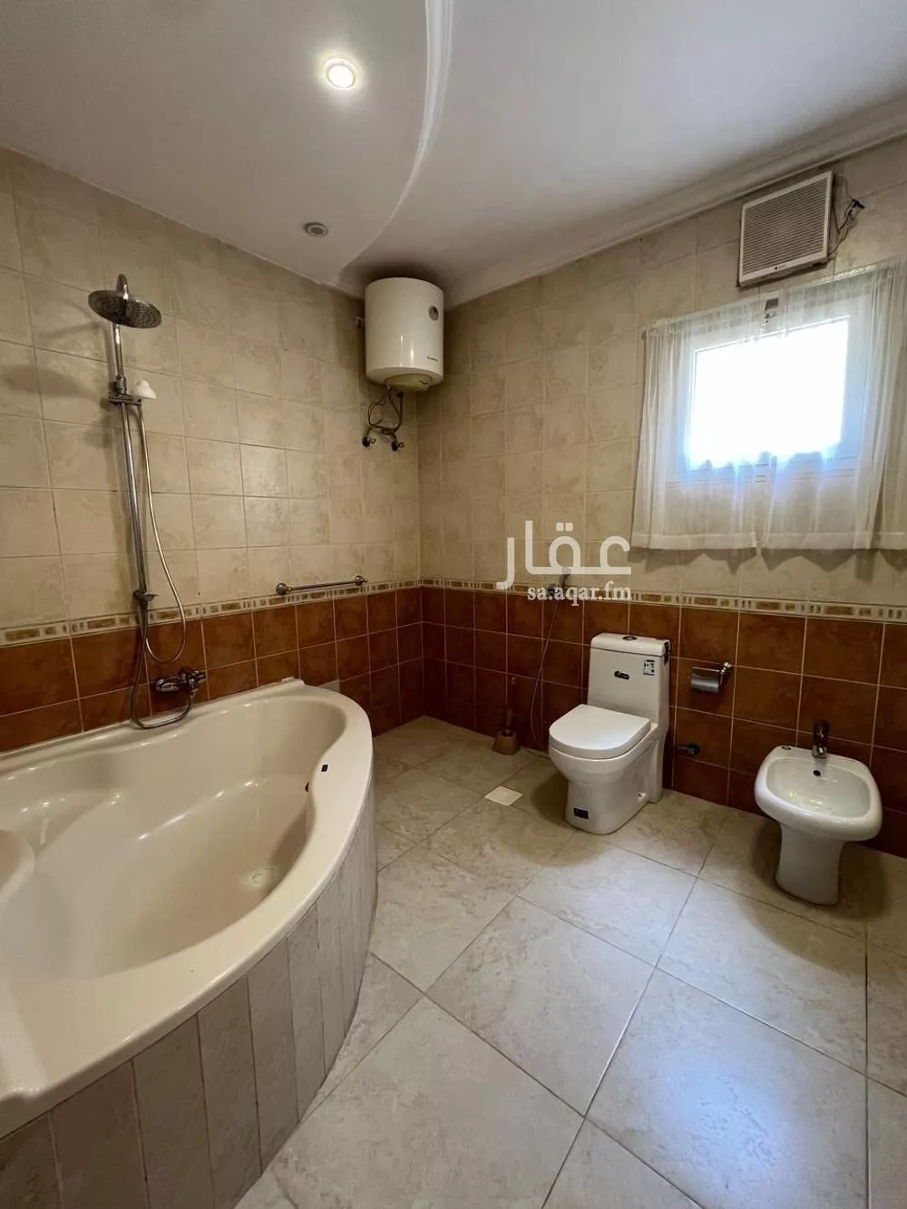 7 bedroom villa in Al Basateen 3