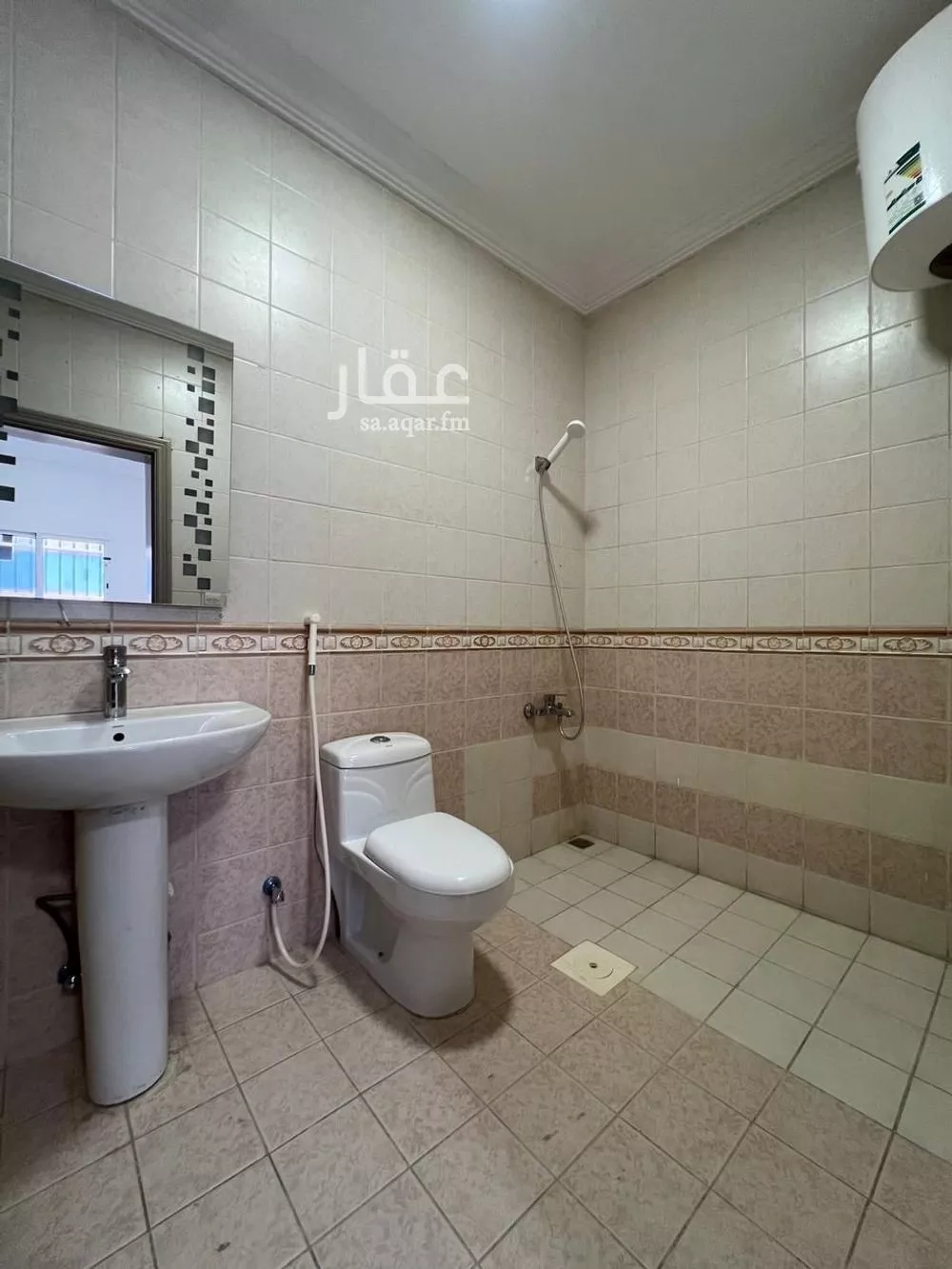 7 bedroom villa in Al Basateen 4