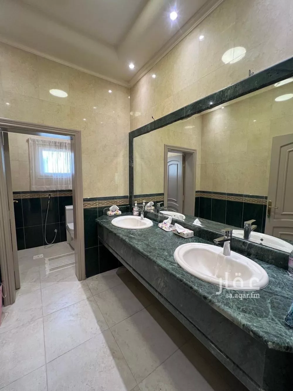 7 bedroom villa in Al Basateen 8
