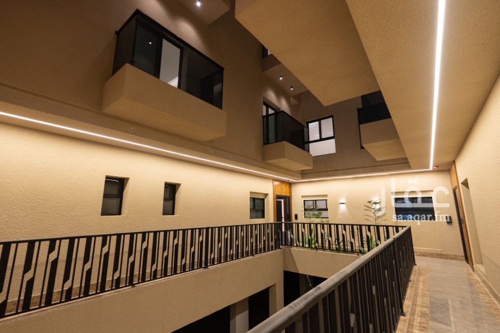3 bedroom apartment in King Fahd, Riyadh 4