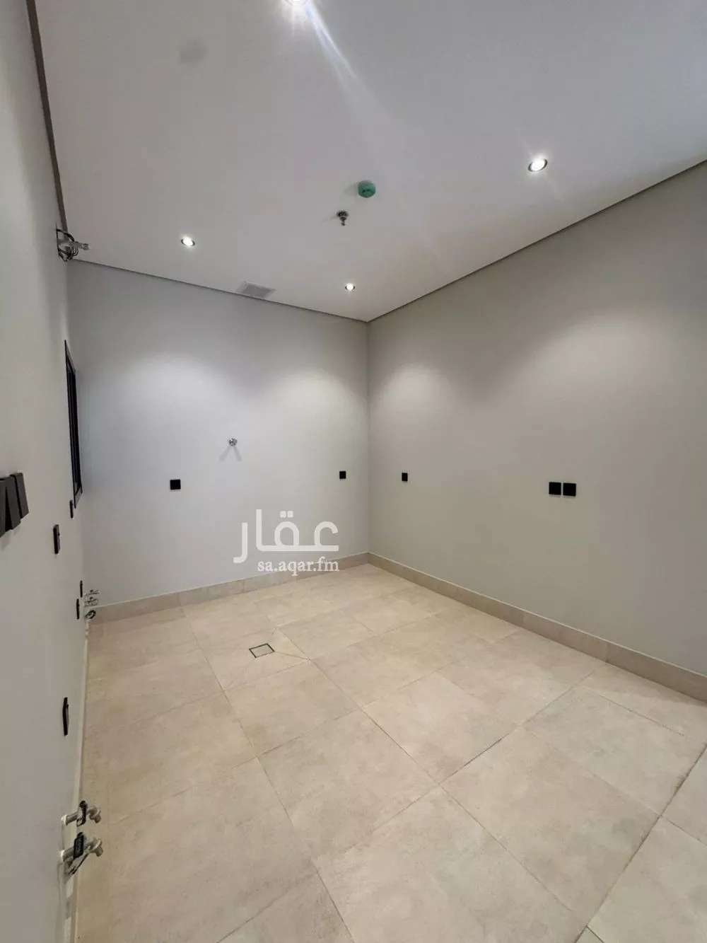 شقة 3 غرف في العارض 13
