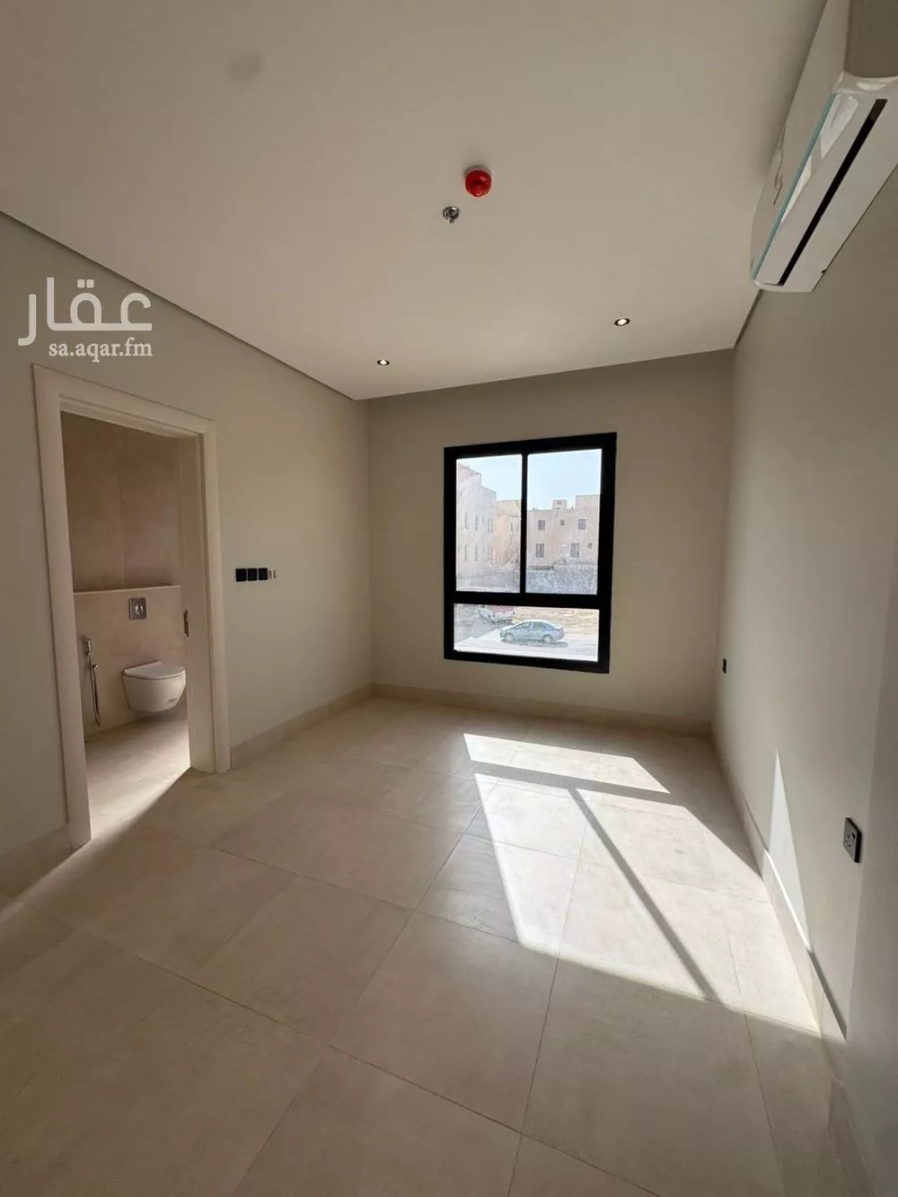 شقة 3 غرف في العارض 10
