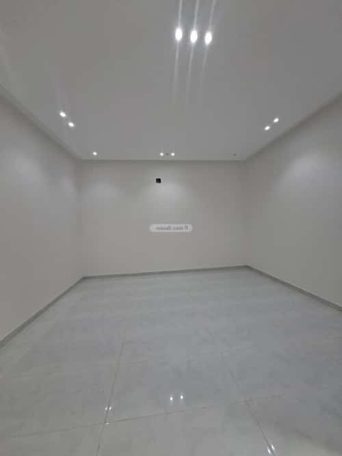7 bedroom villa in Al Janadriyah 14