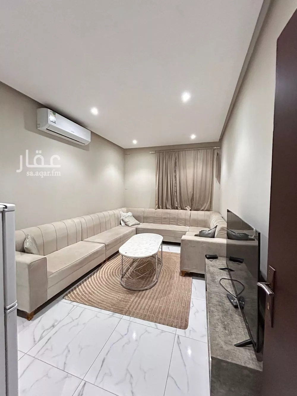 شقة 1 غرف في الوزارات 8