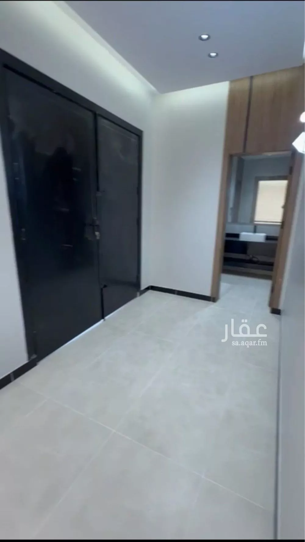 8 bedroom villa in King Fahd 4