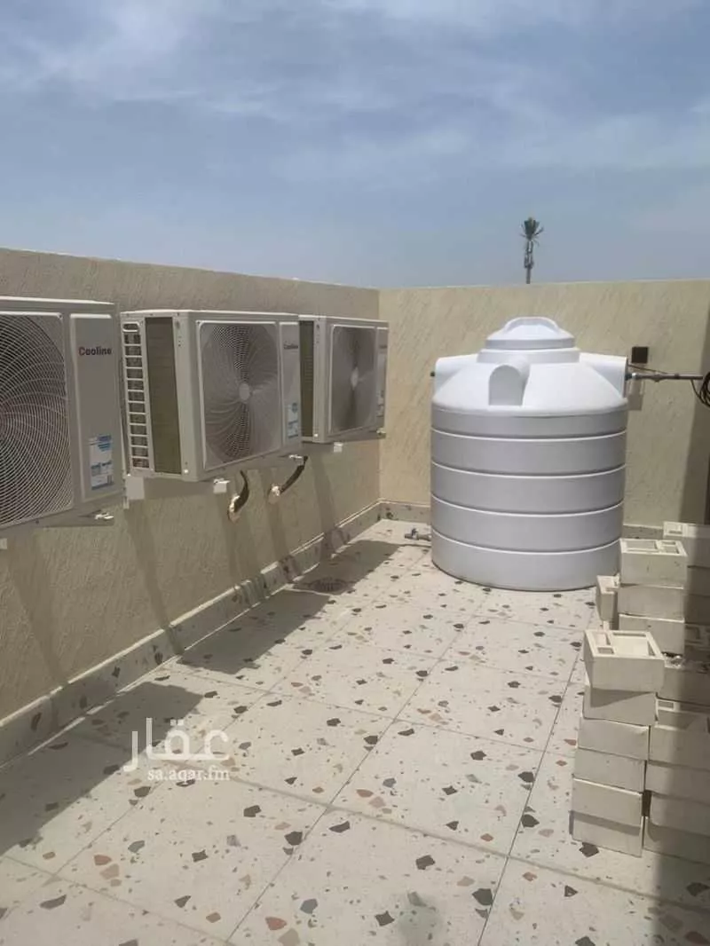 4 bedroom villa in Al Hizam Al Akhdar 24
