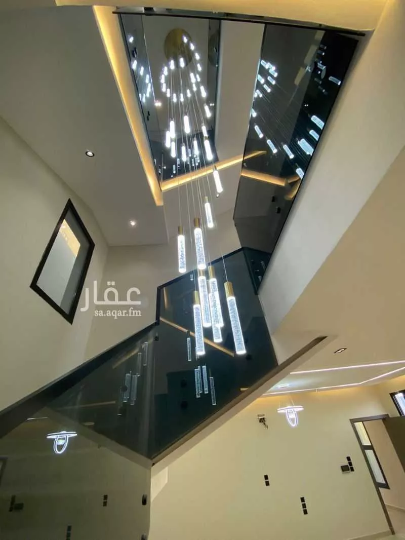 9 bedroom villa in As Sawari 8