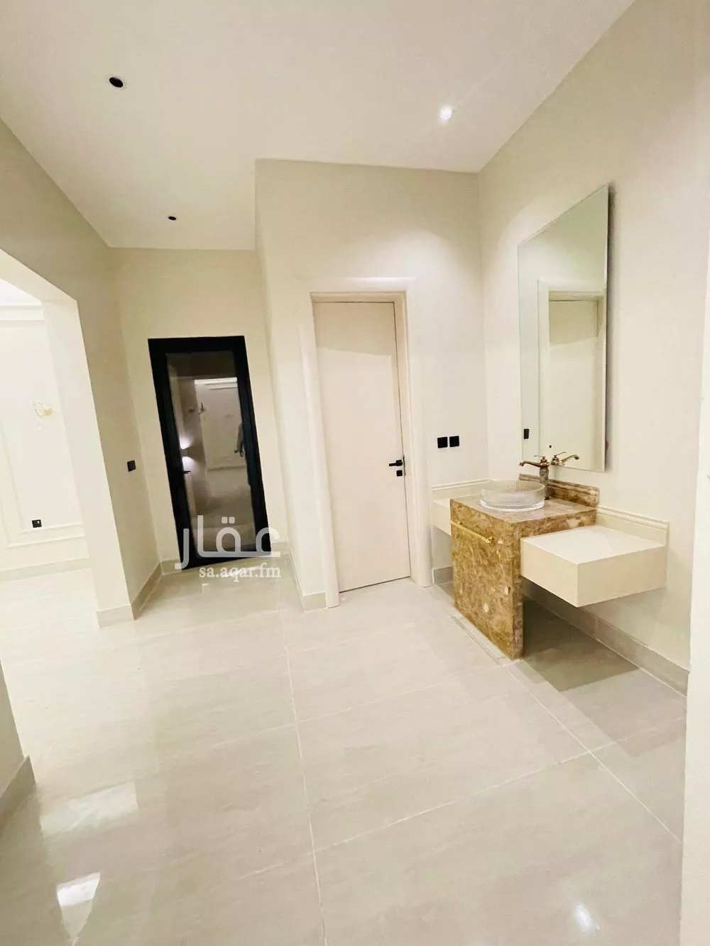 6 bedroom villa in As Sawari 6