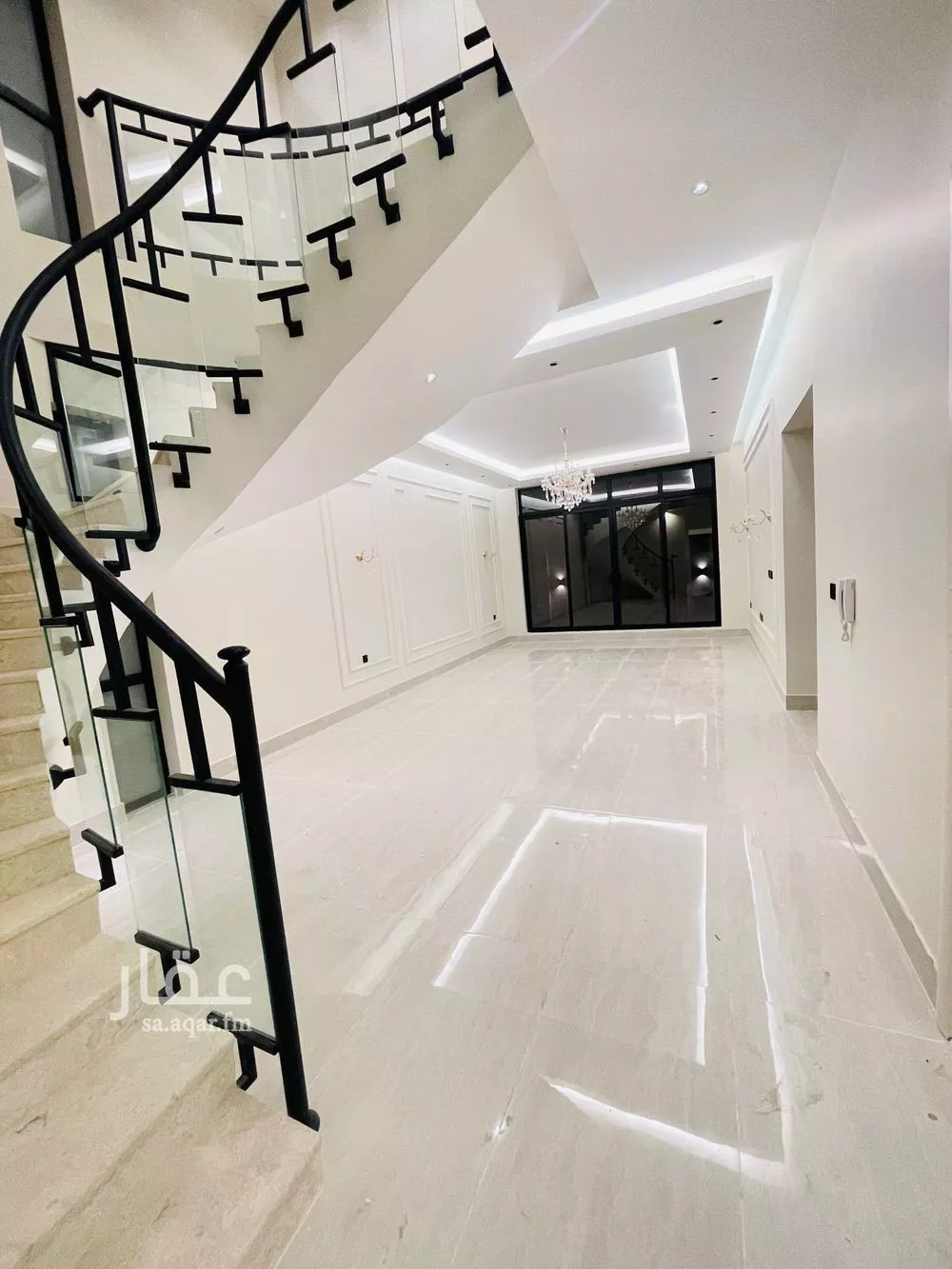 6 bedroom villa in As Sawari 7