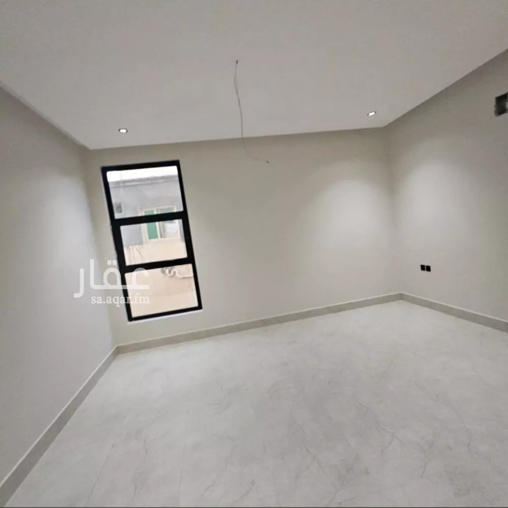 9 bedroom villa in At Tahliyah, Eastern Province 9