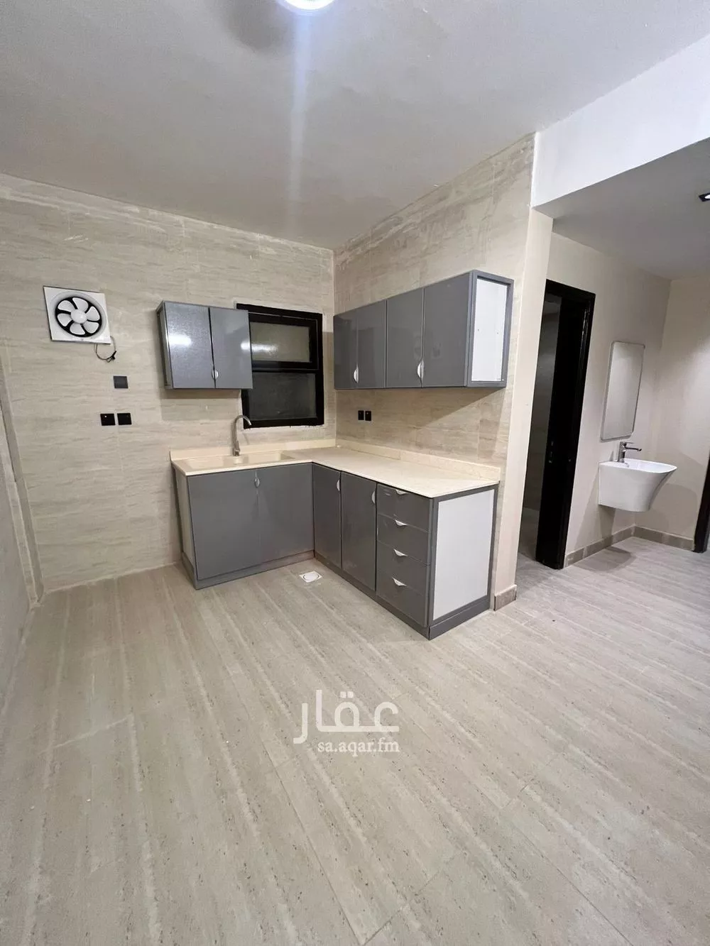 2 bedroom apartment in Al Malaz 8