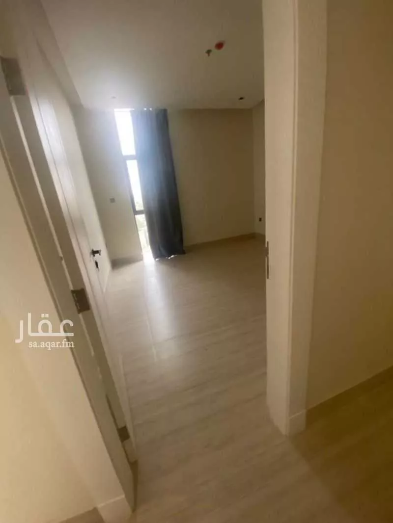 شقة 4 غرف في النخيل 3