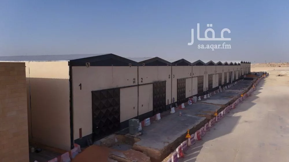 مستودع 40000 م² في المناخ 5