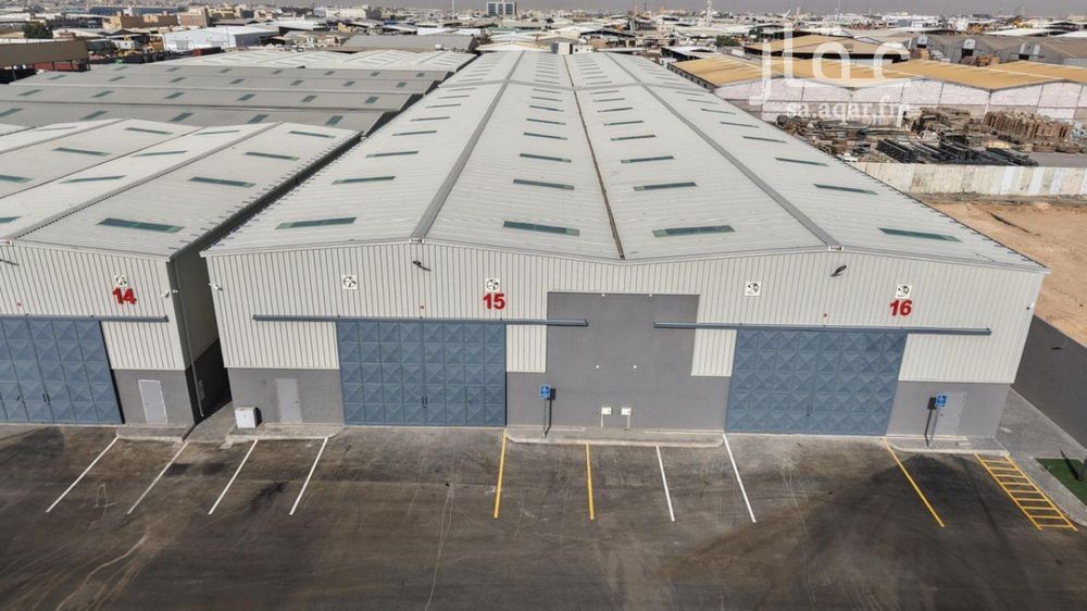 warehouse in Al Jazirah, Riyadh 8