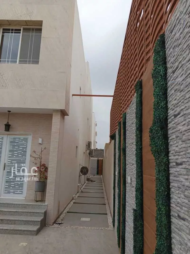 فيلا 7 غرف في الأمواج 5