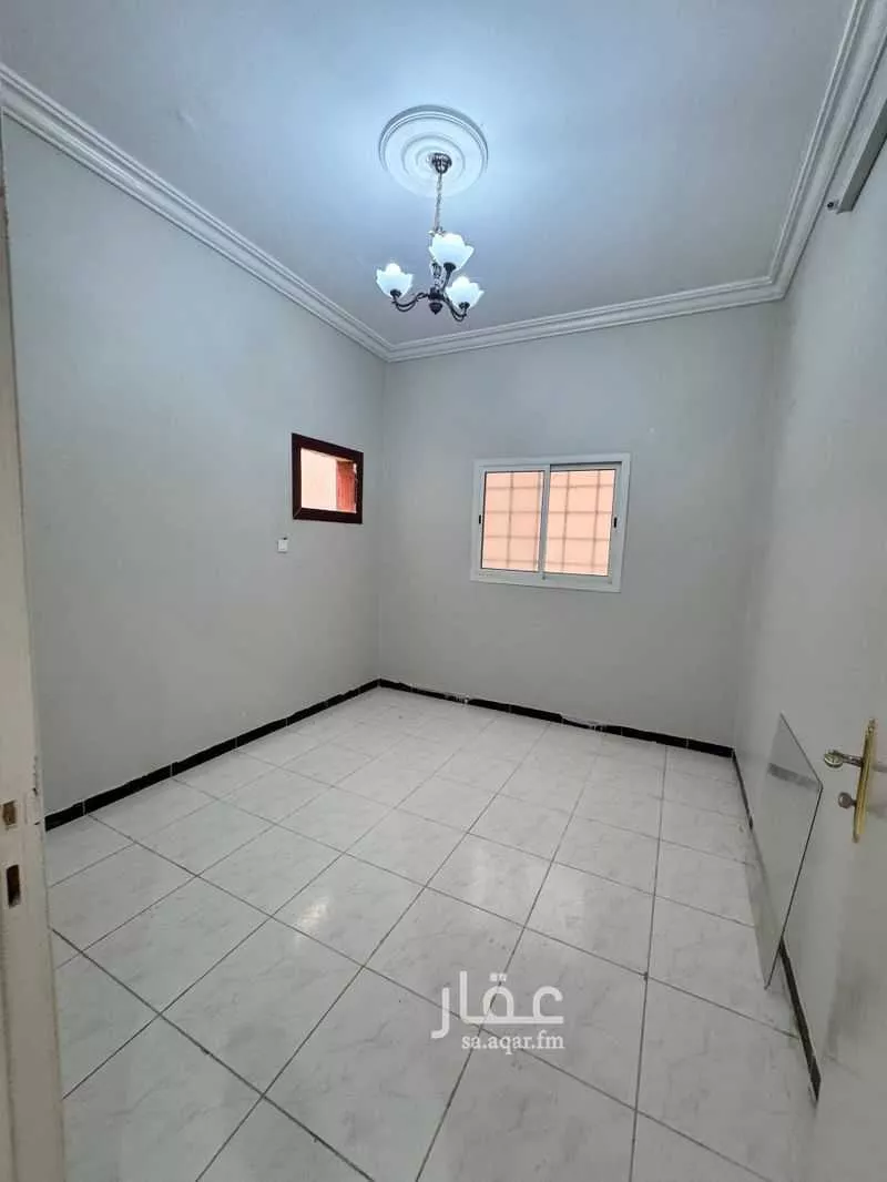 3 bedroom apartment in Al Rimal 6