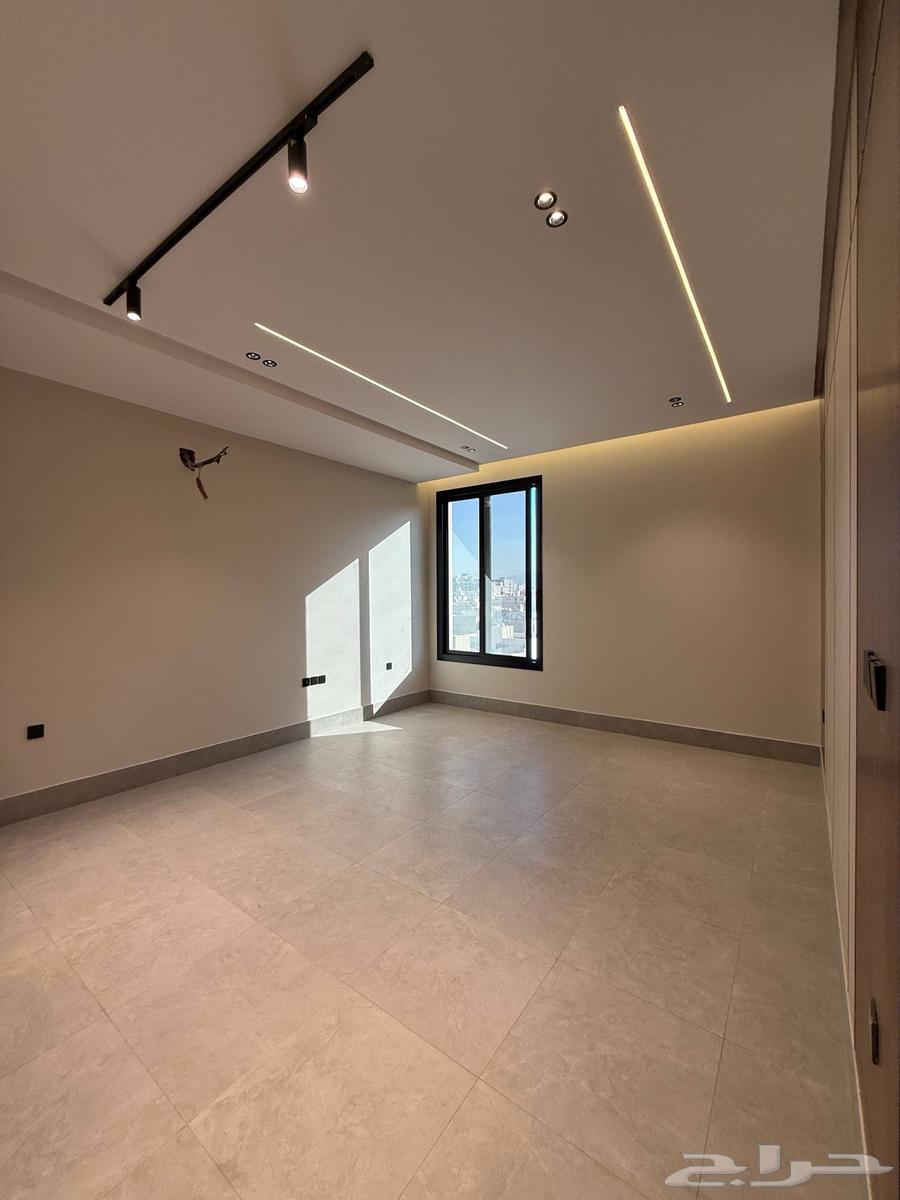 6 bedroom apartment in Wali Al Ahd 6