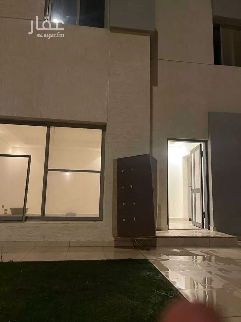 5 bedroom villa in Al Narjis 2