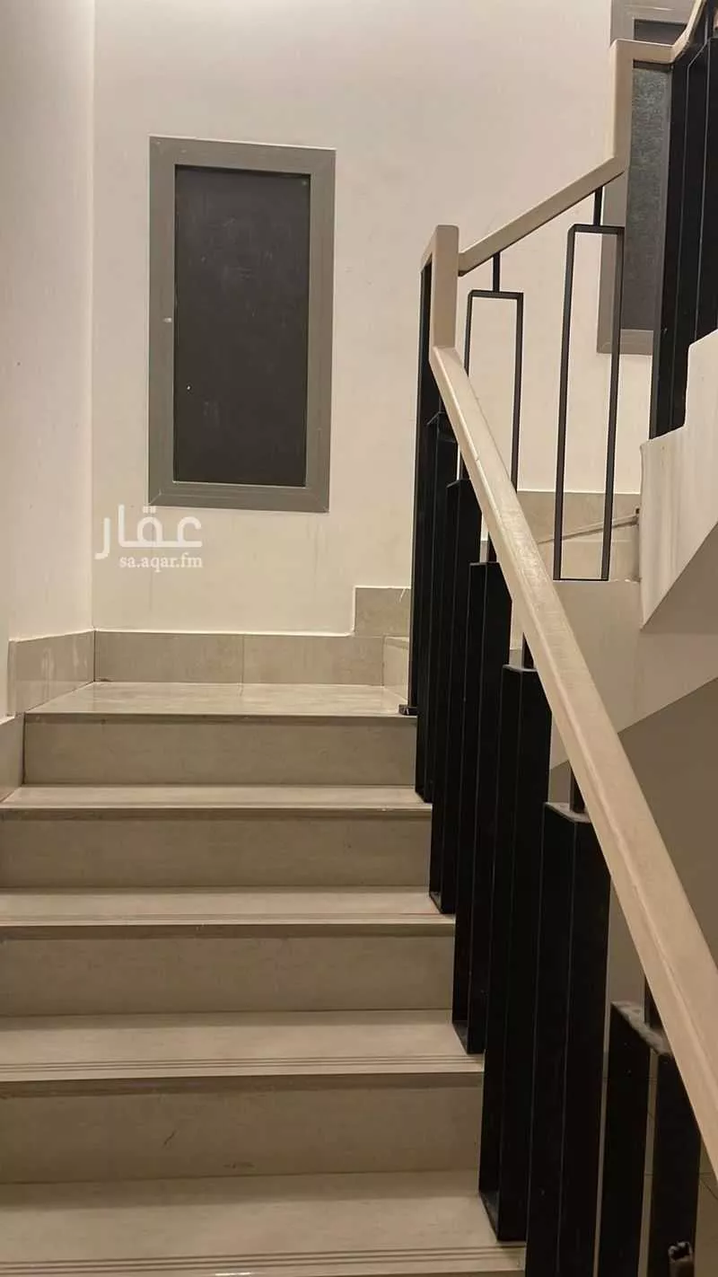 5 bedroom villa in Al Narjis 4