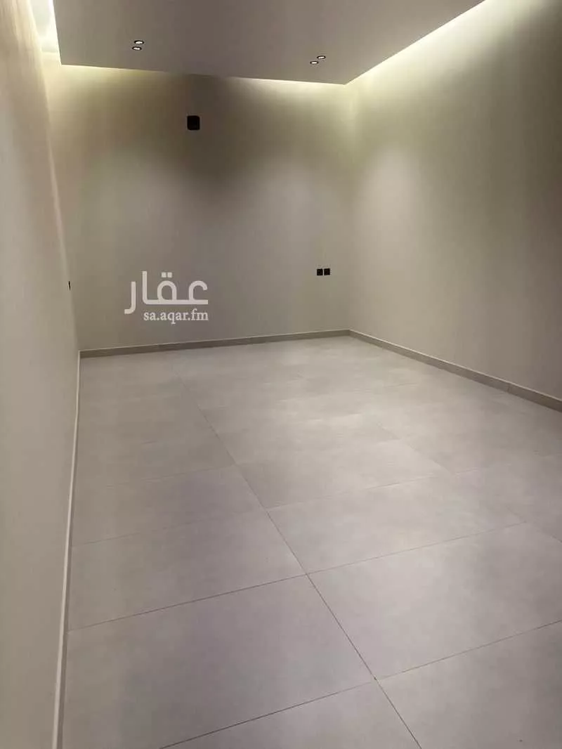 4 bedroom villa in Al Mahdiyyah 5
