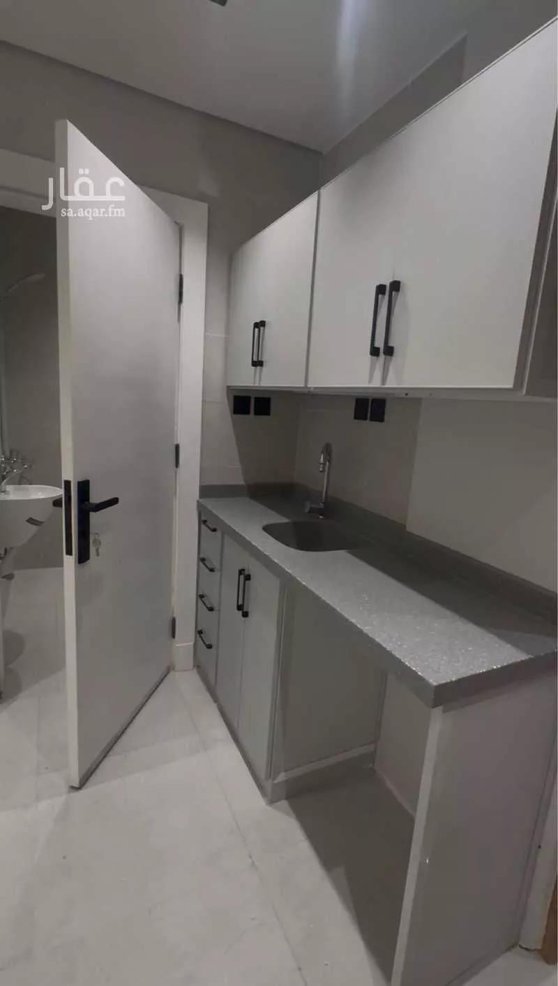 1 bedroom apartment in Al Izdihar 2