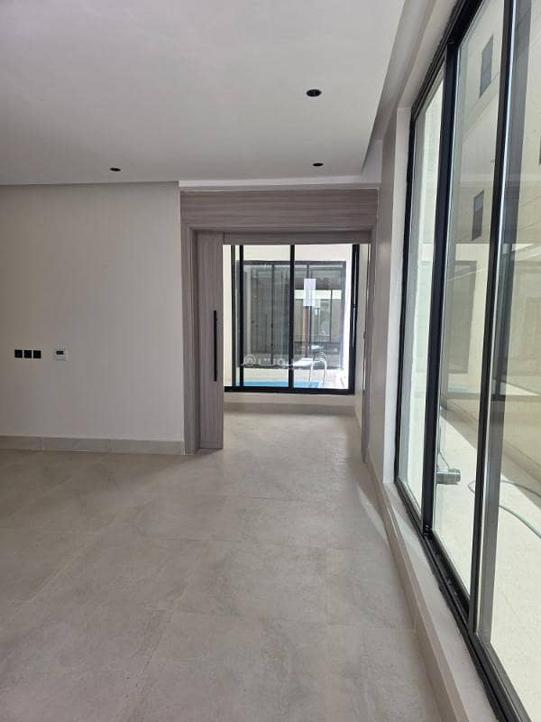 6 bedroom villa in Al Amwaj, Eastern Province 7