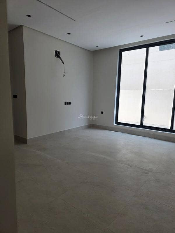 6 bedroom villa in Al Amwaj, Eastern Province 17