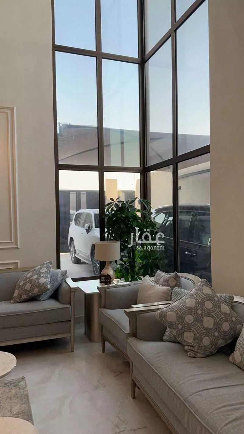 8 bedroom villa in Al Qairawan 2