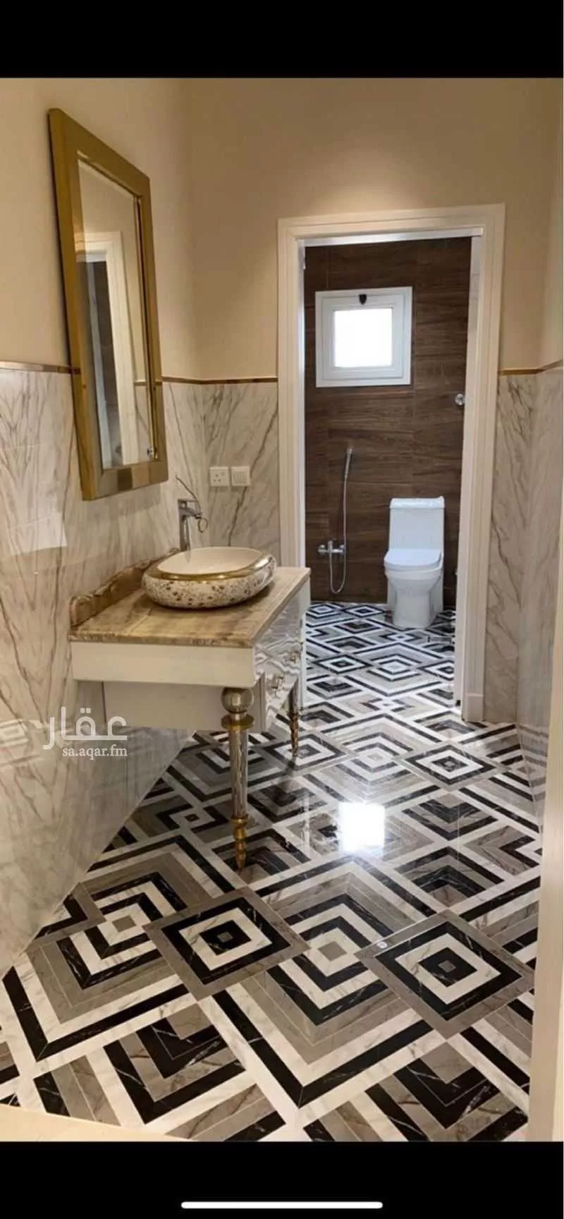8 bedroom villa in Al Qairawan 11