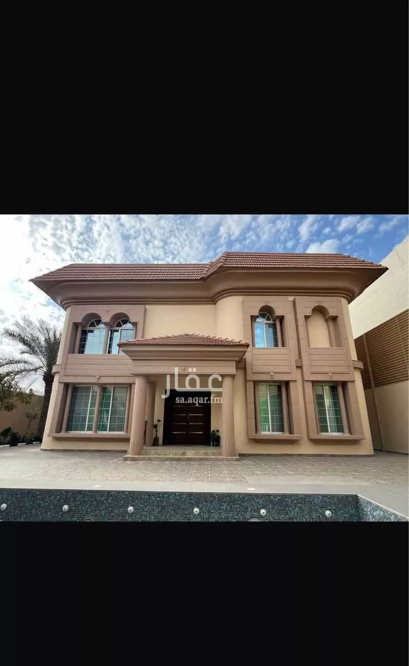 6 bedroom villa in Al Bandariyah 2