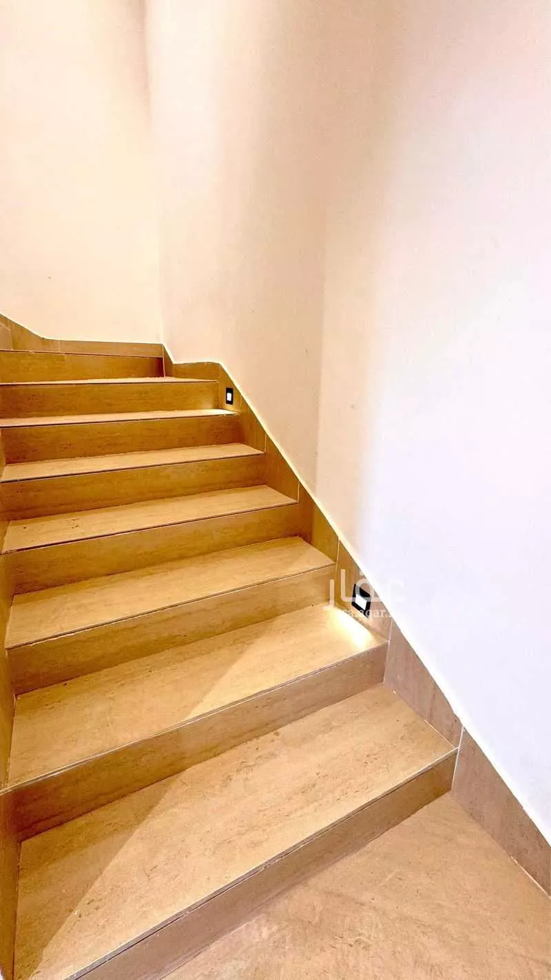 7 bedroom villa in Al Mahdiyyah 2