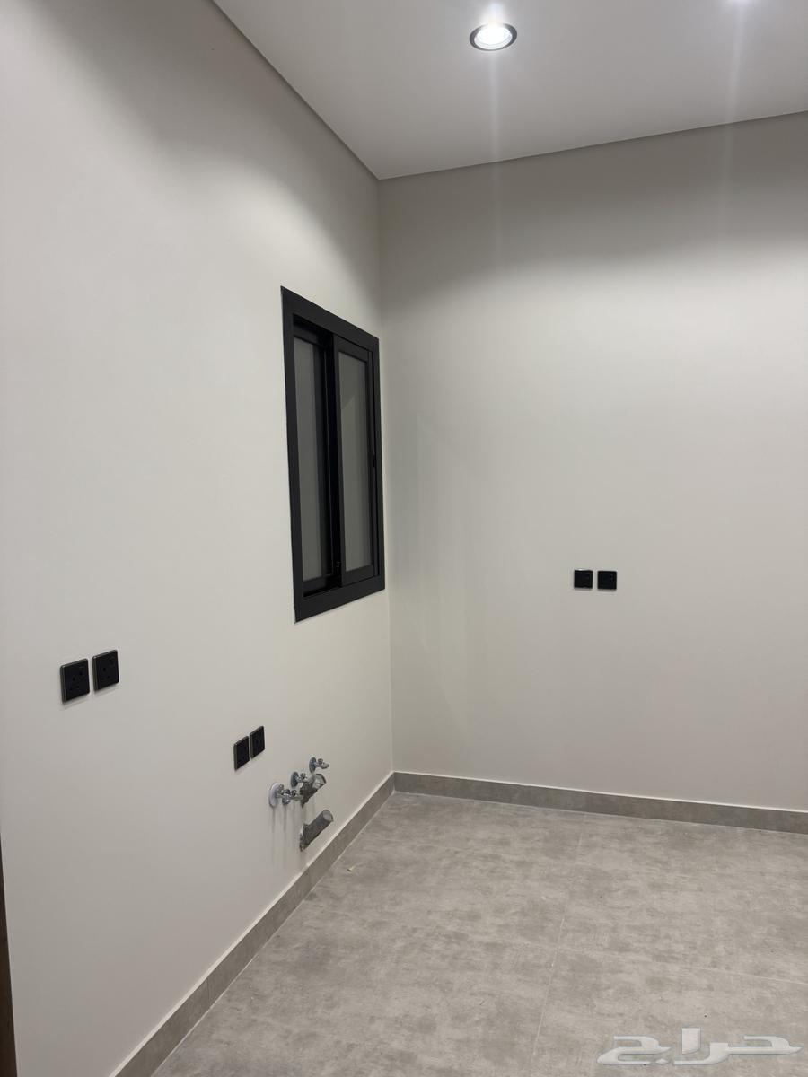 5 bedroom apartment in Al Salam, Madinah 4