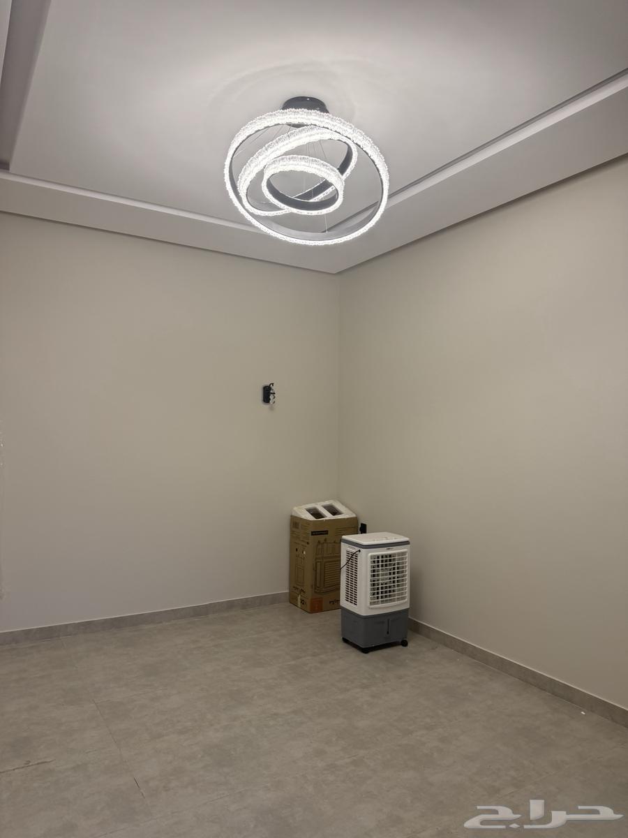 5 bedroom apartment in Al Salam, Madinah 3