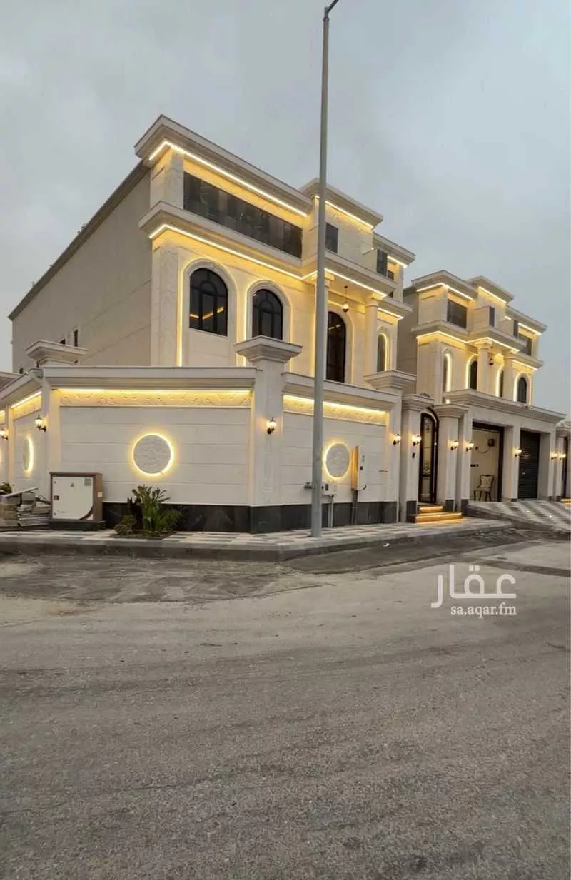 7 bedroom villa in As Sawari 10