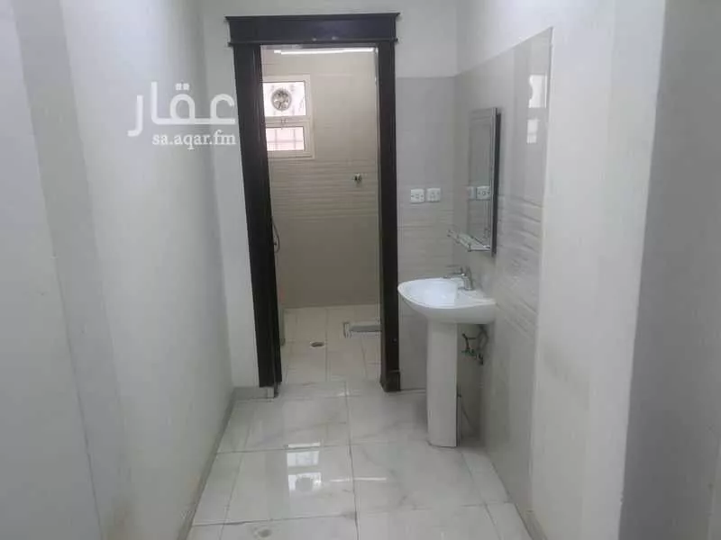 شقة 3 غرف في الرمال 2