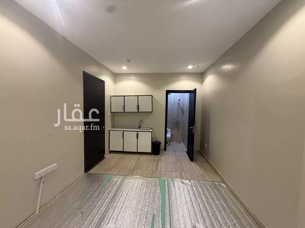 1 bedroom apartment in Al Nuzhah 4
