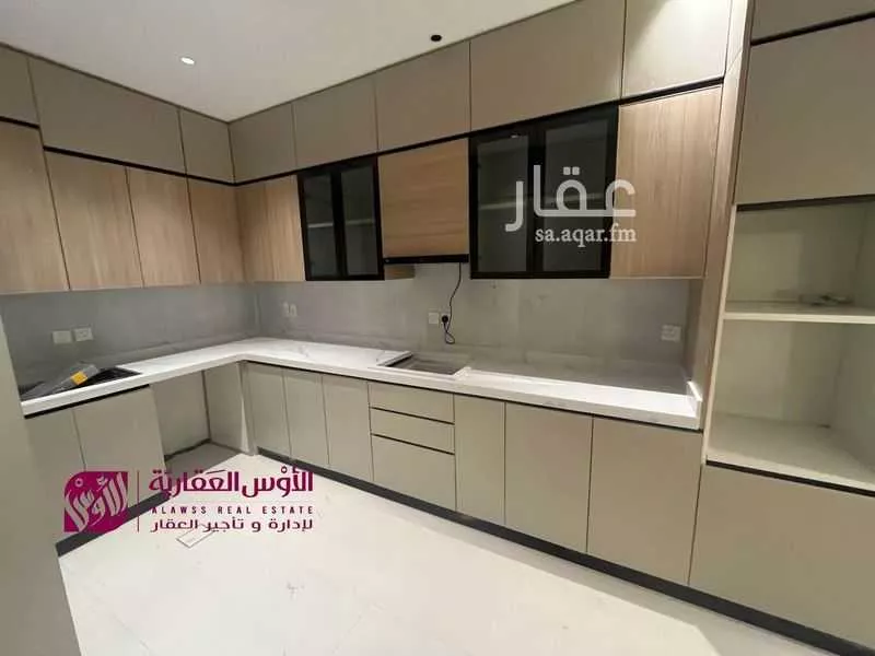 5 bedroom apartment in Al Qairawan 2