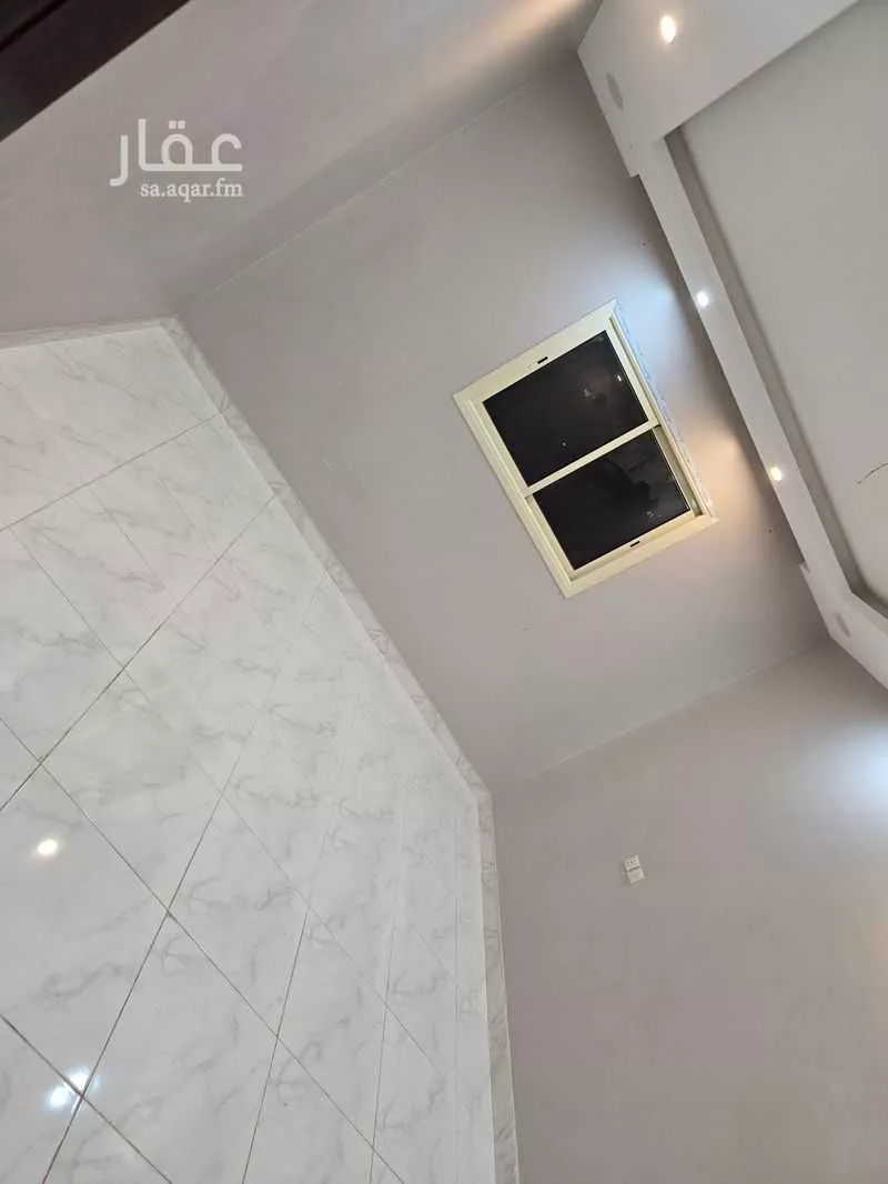 3 bedroom apartment in Ash Sharq 8