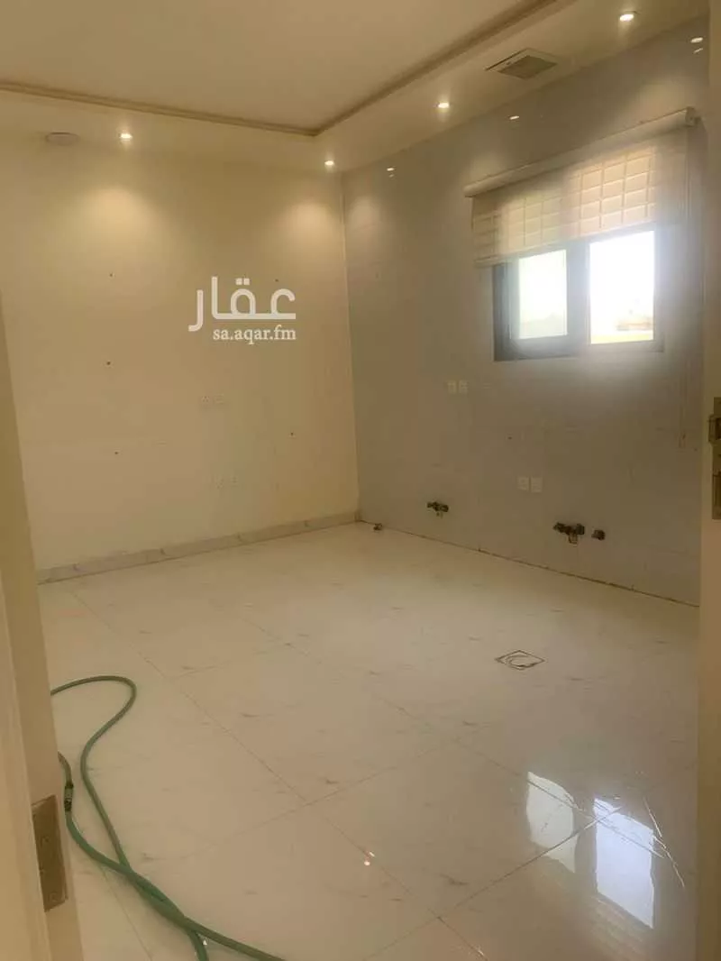 5 bedroom apartment in Tuwaiq 3