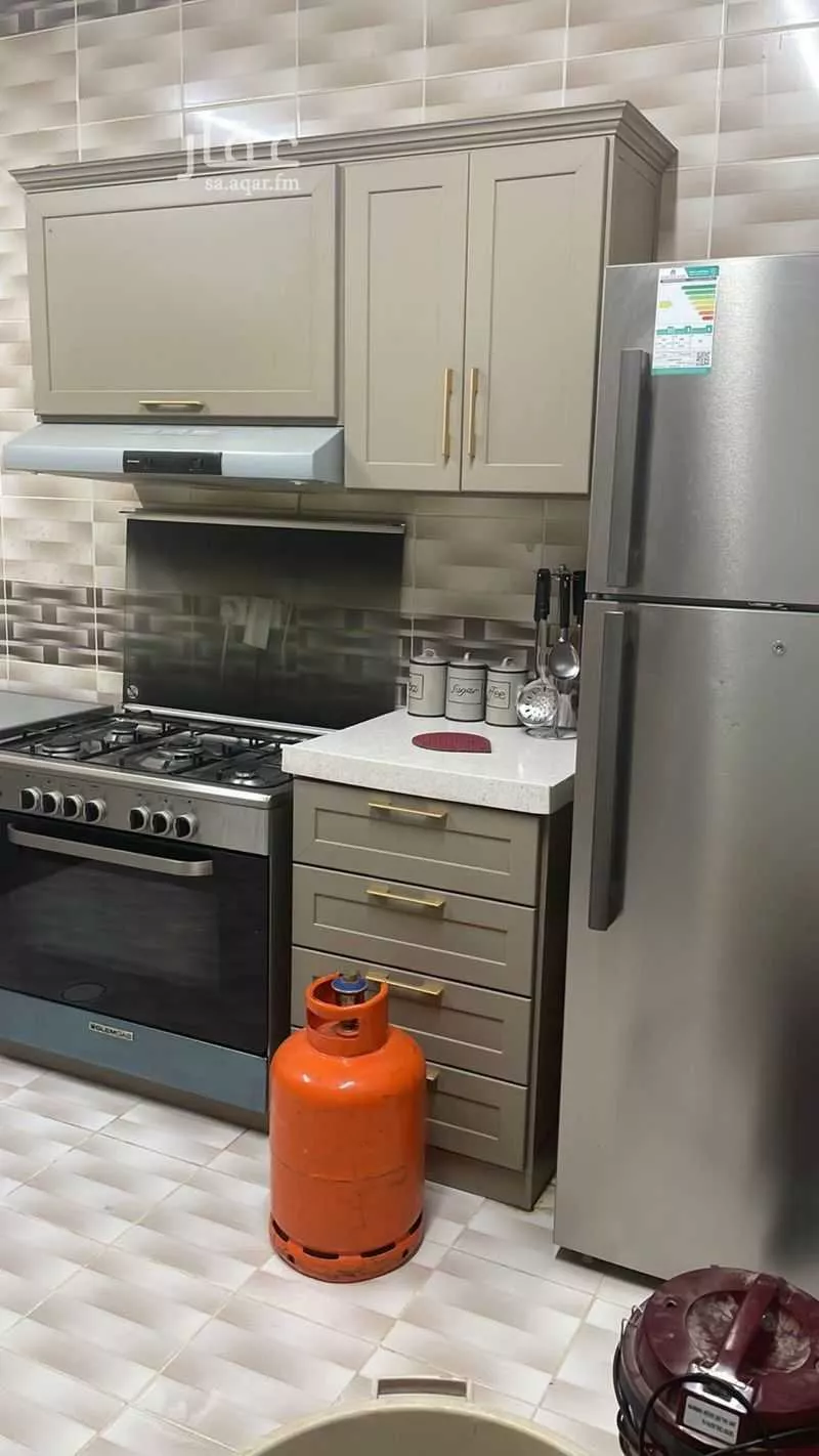 2 bedroom floor in Tuwaiq 4