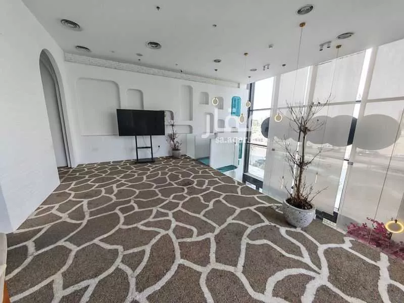 2100 sqm shop in Al Corniche 8