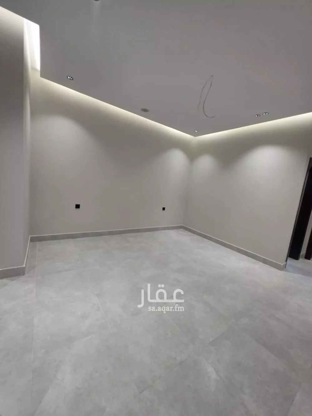 4 bedroom apartment in Al Rawdah 5