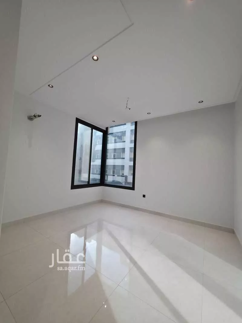 4 bedroom apartment in Al Salamah 10