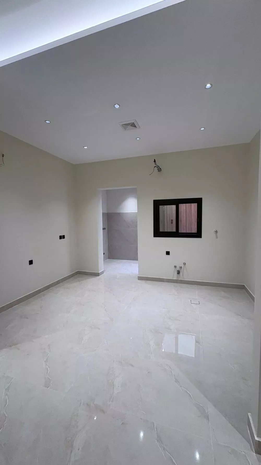 4 bedroom floor in Al Shafiyah 2