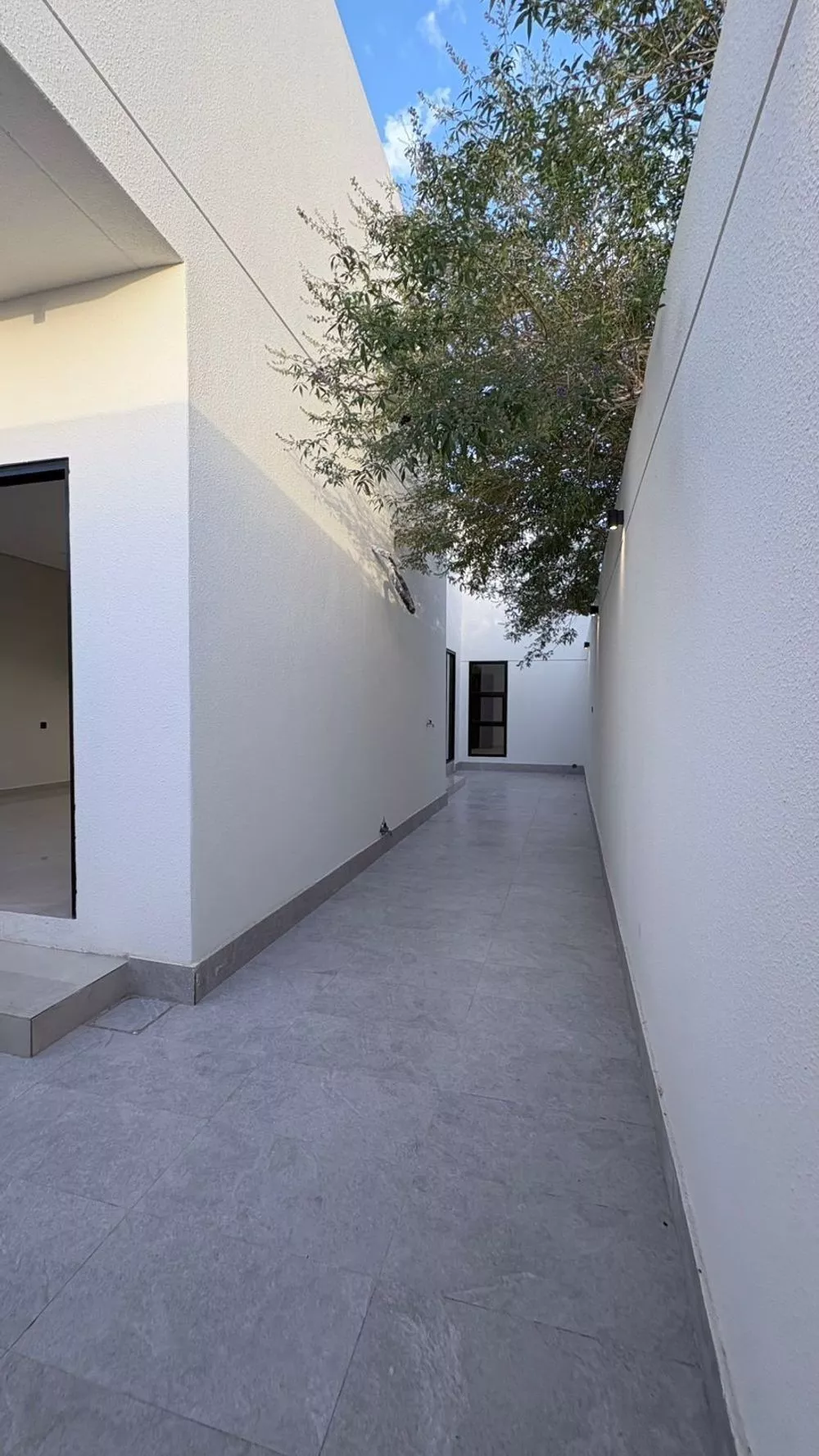 4 bedroom floor in Al Shafiyah 4