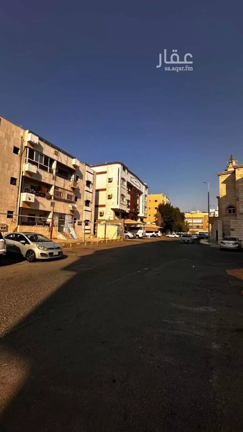 عمارة 1000 م² في مشرفة 3