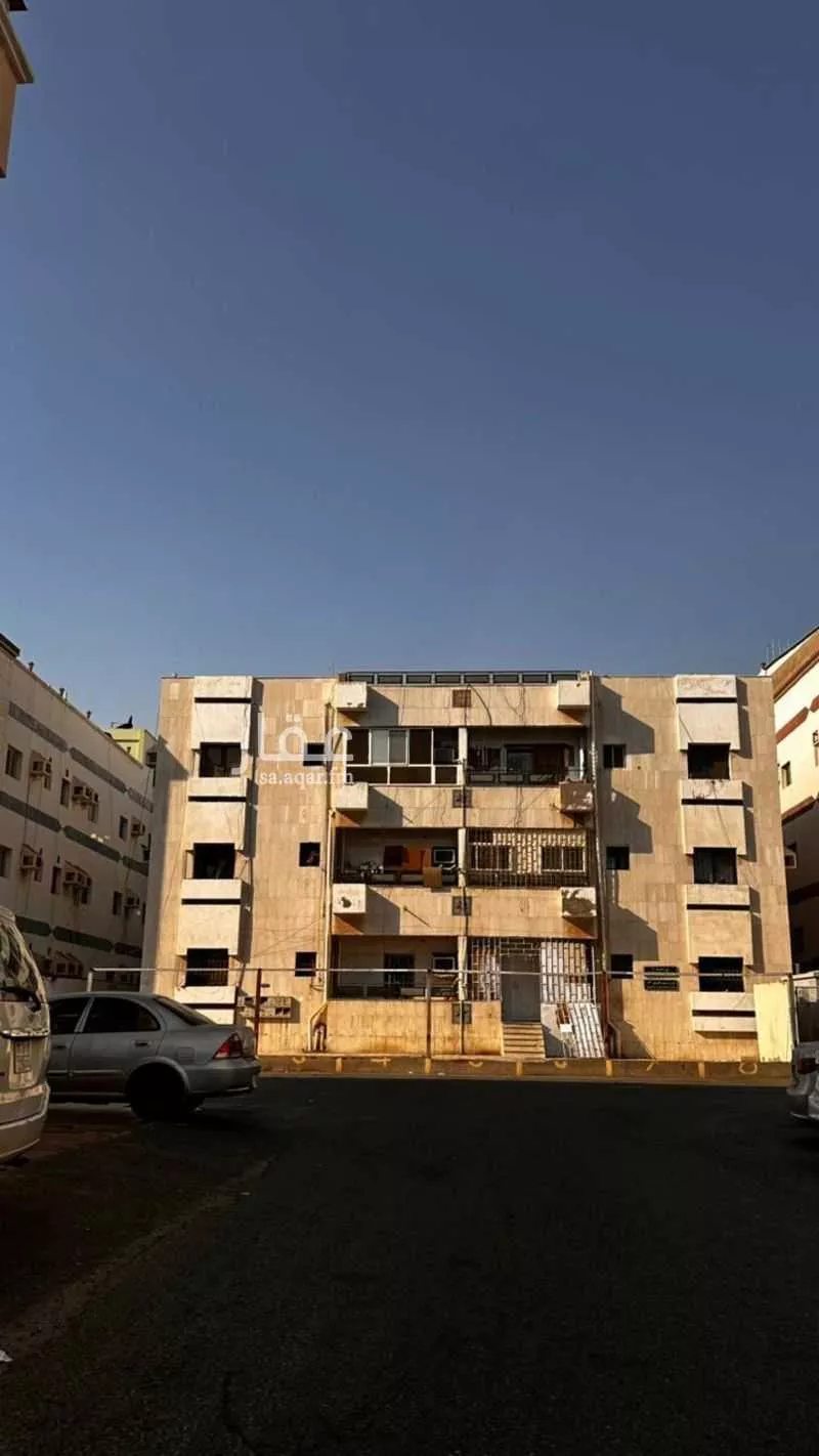 عمارة 1000 م² في مشرفة 4